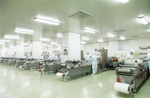 感恩 致敬戰 疫 中的每一位平凡英雄